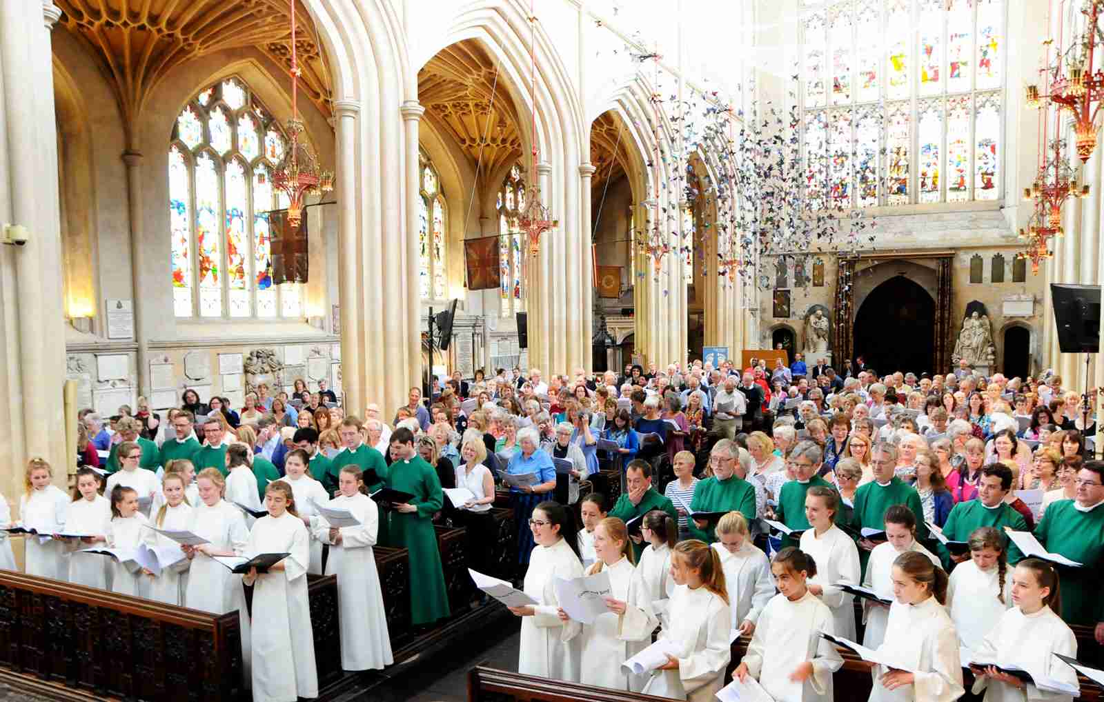 Choir and Congregation at Bath Abbey