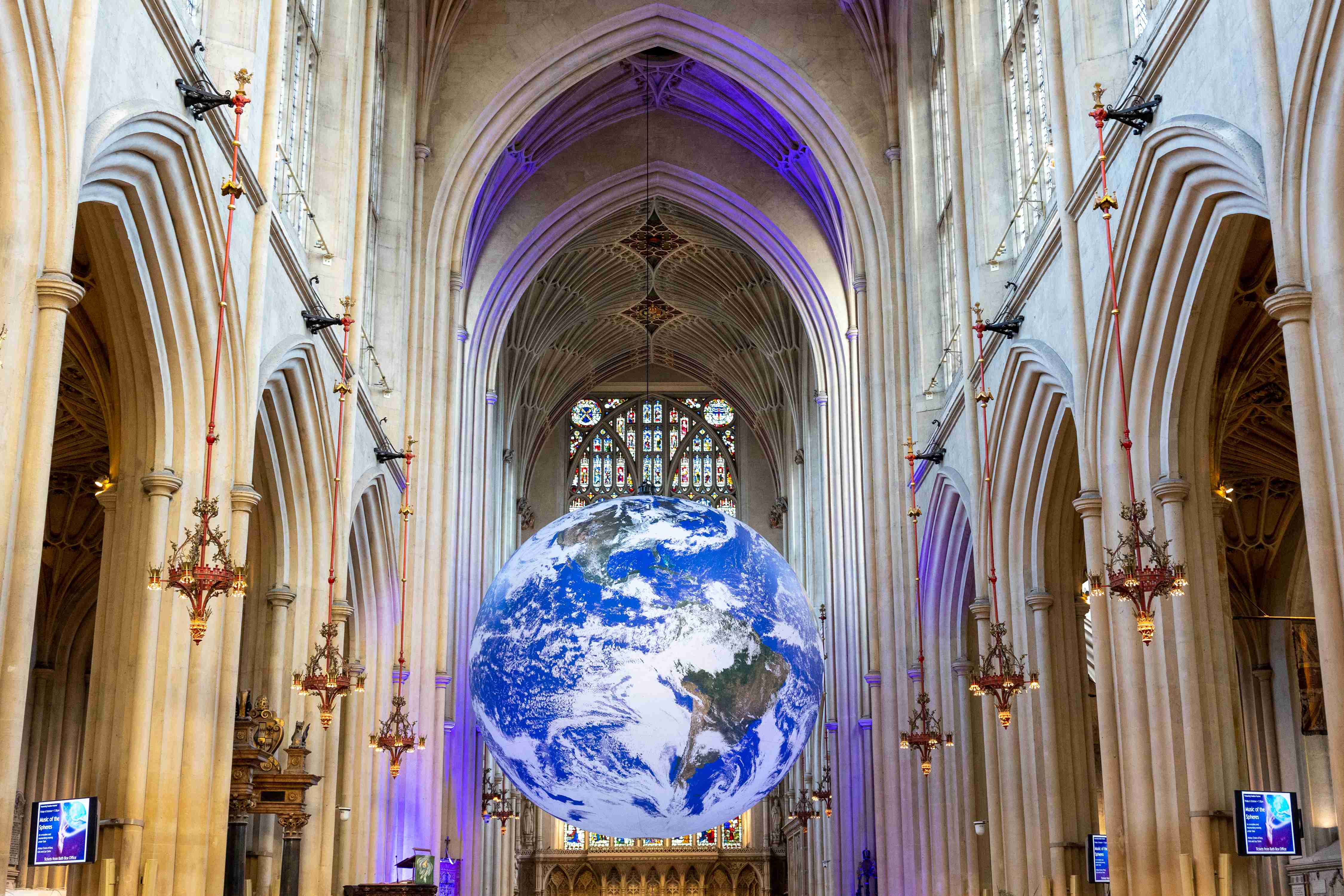 Scale model of the Earth suspended in Bath Abbey